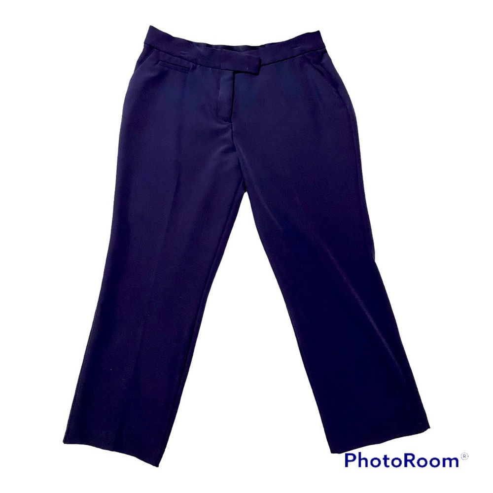 Investments Petites navy blue dress pants. Size 16P. EUC. Excellent quality.